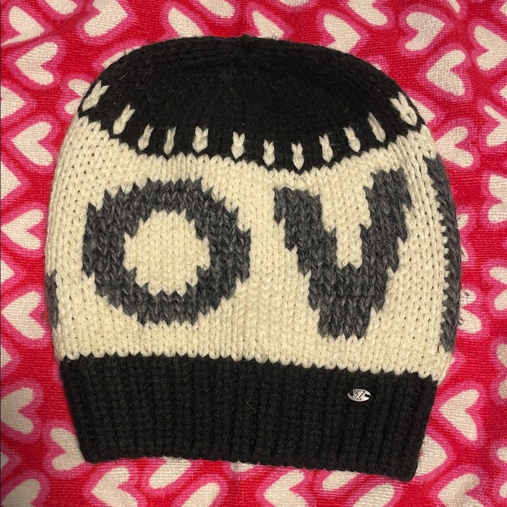 American Eagle Outfitters Black and Cream Knit Hat
